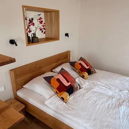 Design-appartement Im Gruenen Mit Schwimmteich * Helmbrechts